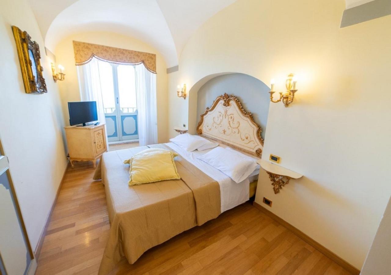 פראסקאטי Villa Tuscolana מראה חיצוני תמונה